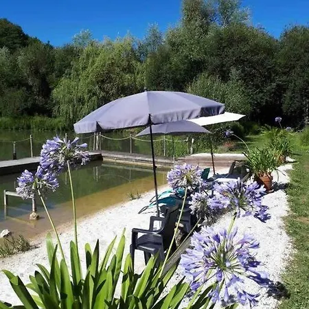 La Sur L'étang Des Sources Casa vacanze Veyrines-de-Domme