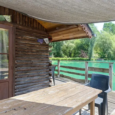 Holiday home La Sur L'etang Des Sources