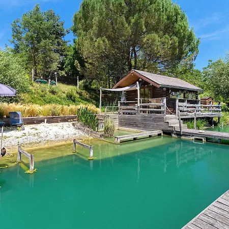 Holiday home La Sur L'etang Des Sources