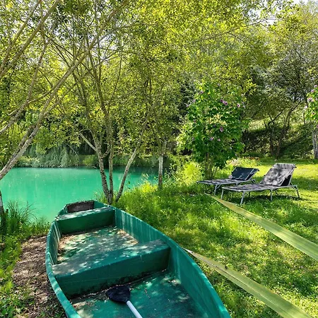 La Sur L'etang Des Sources * Veyrines-de-Domme