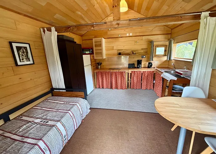 La Sur Le Aux Temps Des Sources * Veyrines-de-Domme